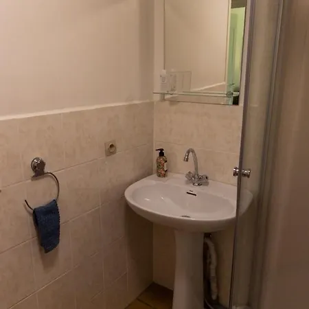 La Maison De Dame Holda Apartament Tanville